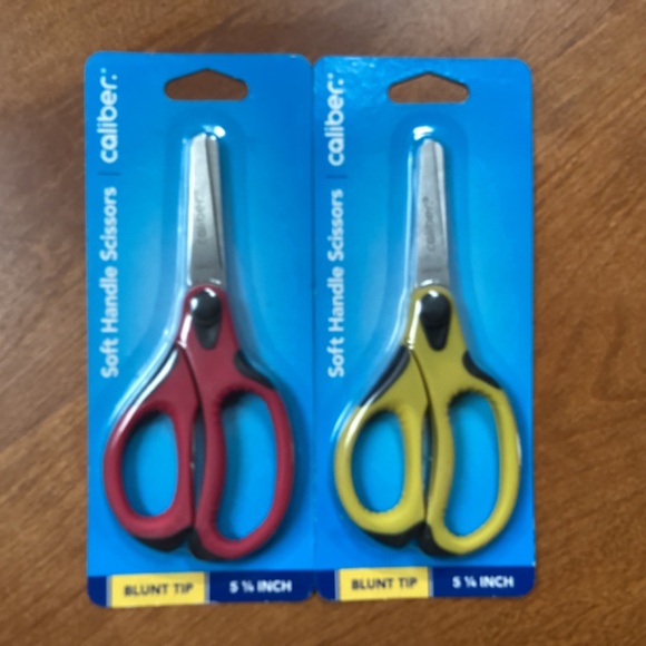 Caliber Scissors Set Soft Handle Blunt Tip 5 1/4 inch New - Picture 4 of 6